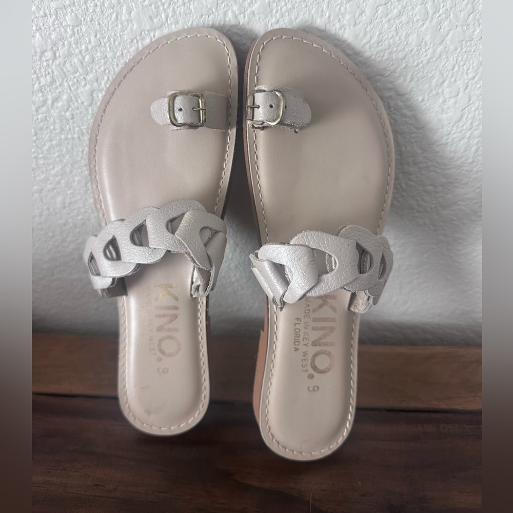 NWOT Kino Women's Cream Sandals- Made In Key West